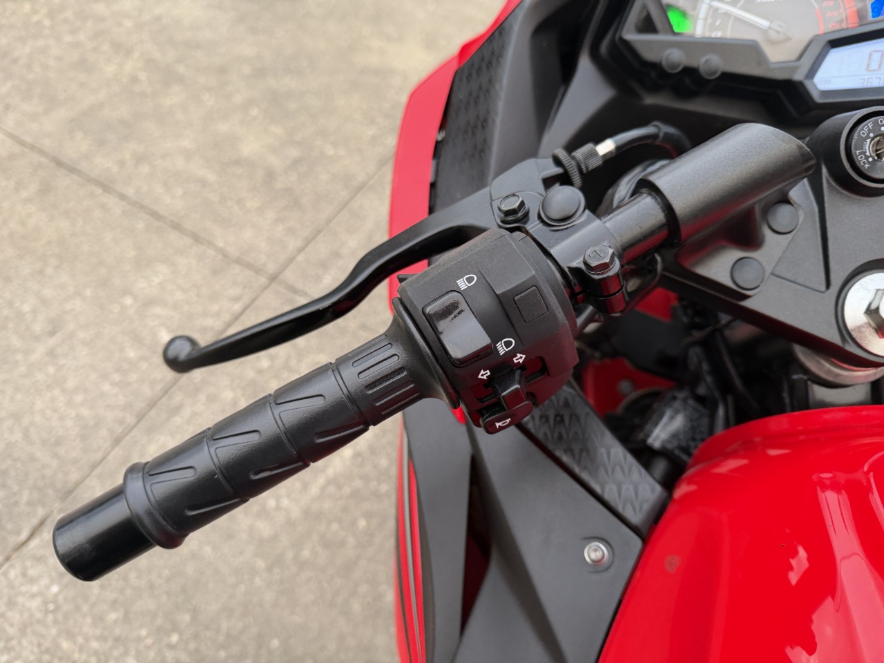 2016 Kawasaki Ninja 300